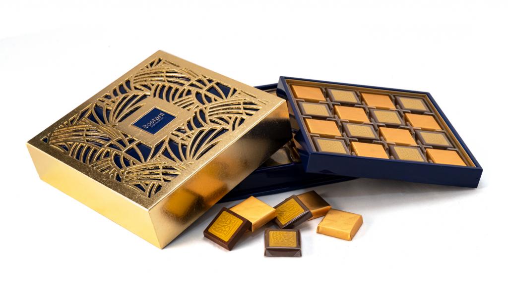 Dark Blue Golden With 32 pcs Congratulations Chocolate Box