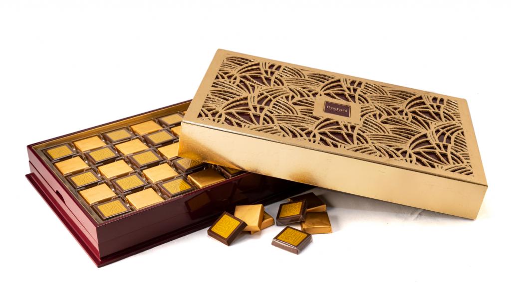 Brown Golden With 80 pcs Congratulations Chocolate Box