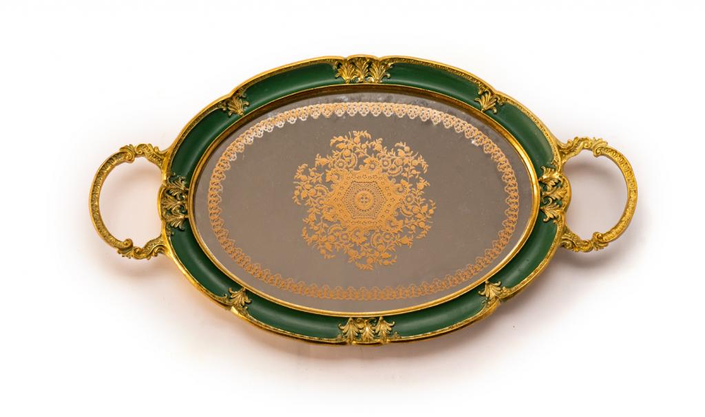 Mix Chocolate Medium Green Metal Tray