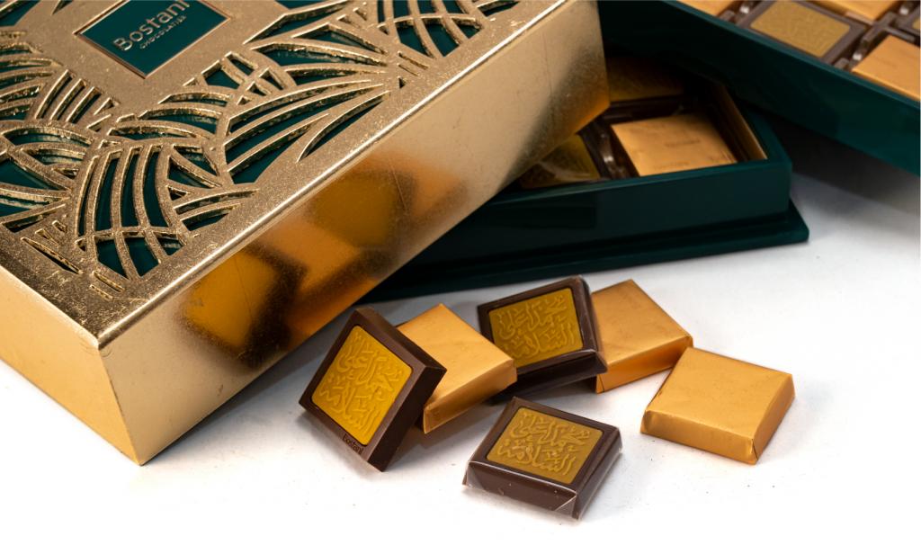 Green Golden With 32 pcs Get Well Soon Chocolate Box